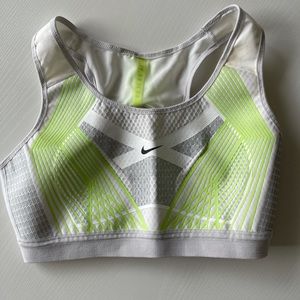 Nike Dry Fit Sports Bra